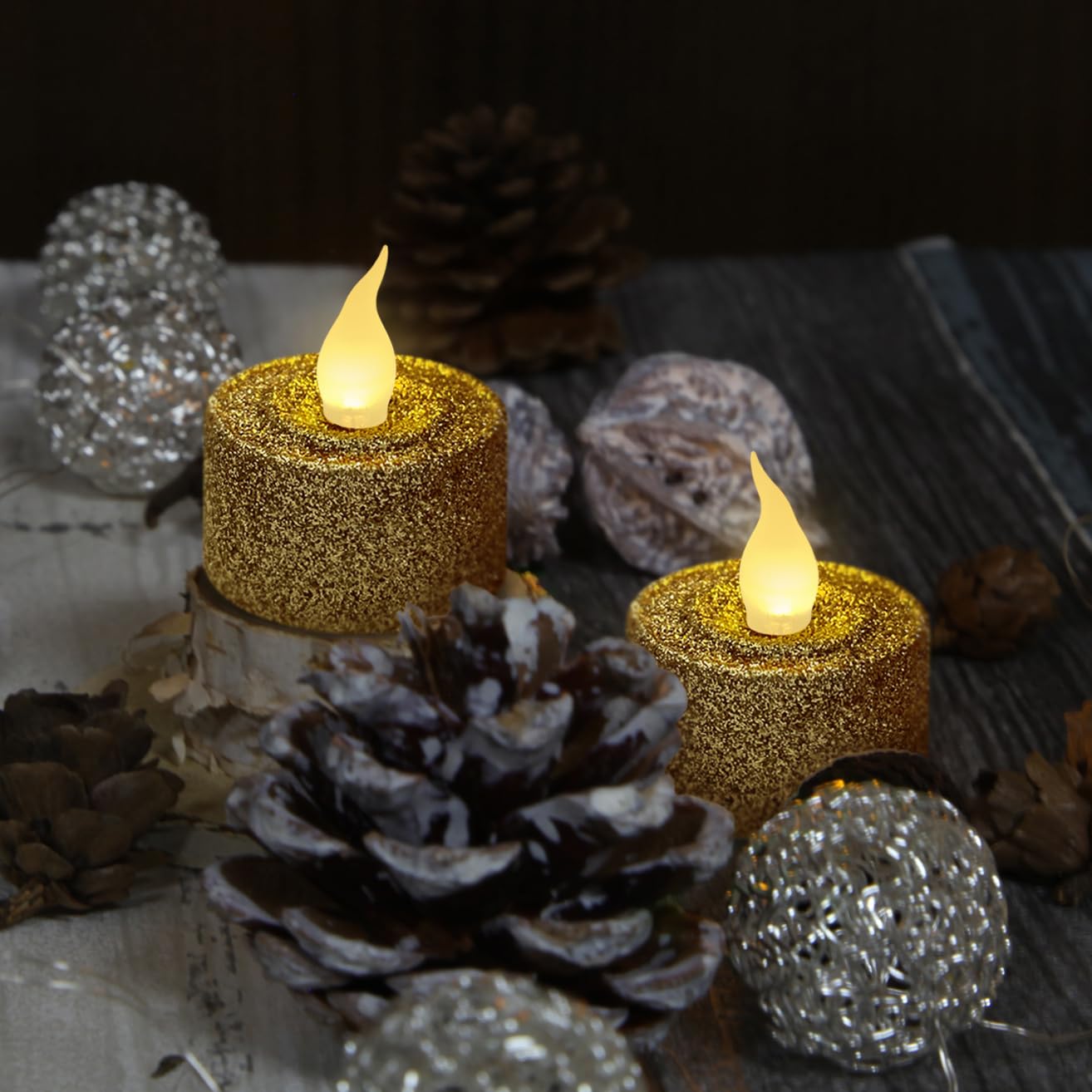 FURORA LIGHTING - Velas LED con purpurina dorada, paquete de 12, velas parpadeantes sin llama para decoración del hogar, 1.5 pulgadas de ancho x 1.65 pulgadas de alto, funciona con pilas