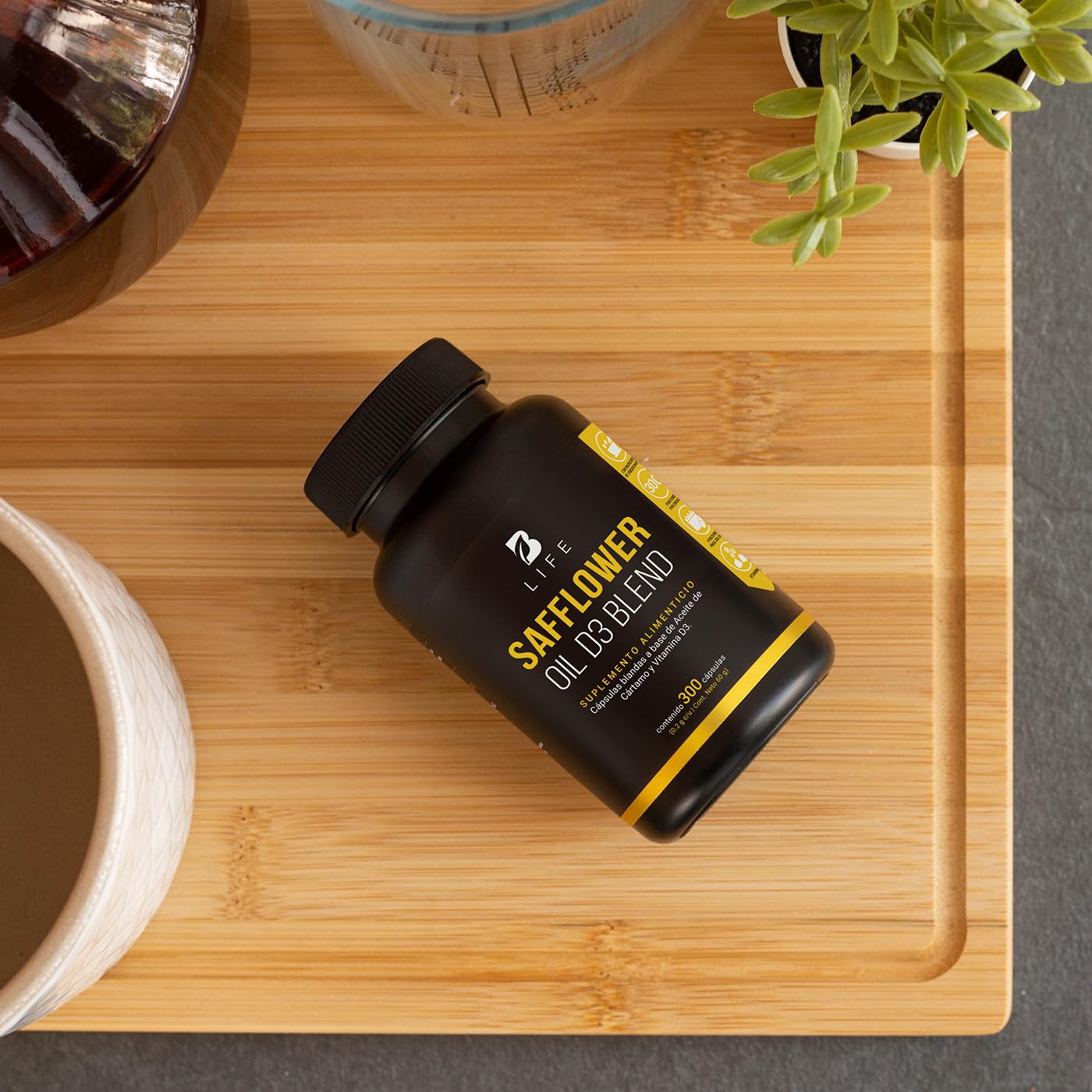 Aceite de Cártamo B Life D3+ Ingredientes Naturales 300 Softgels
