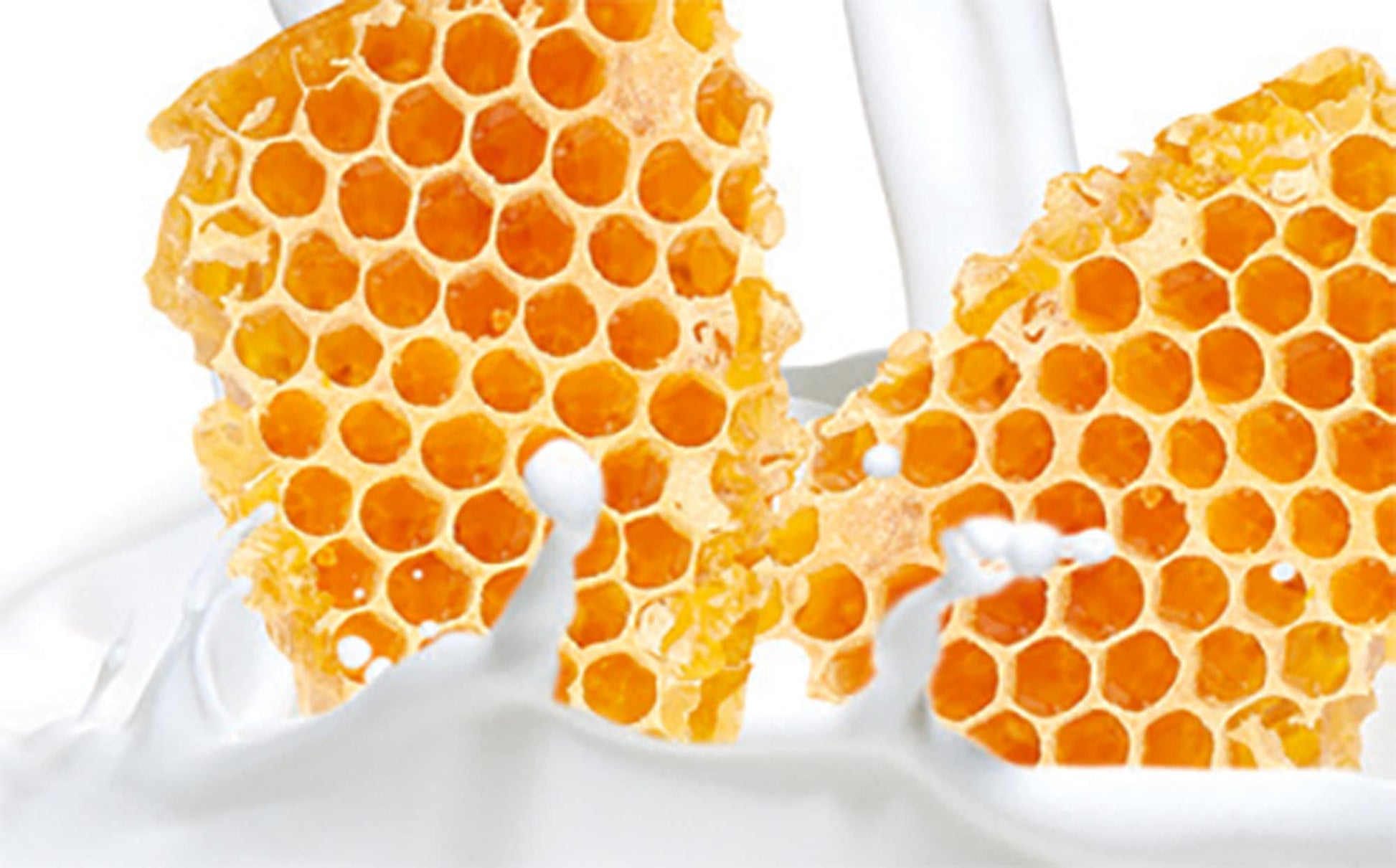 Aceite Corporal Hidratante Cuccio Naturale Leche y Miel con Fórmula Sin Parabenos para Reparación de Piel Seca