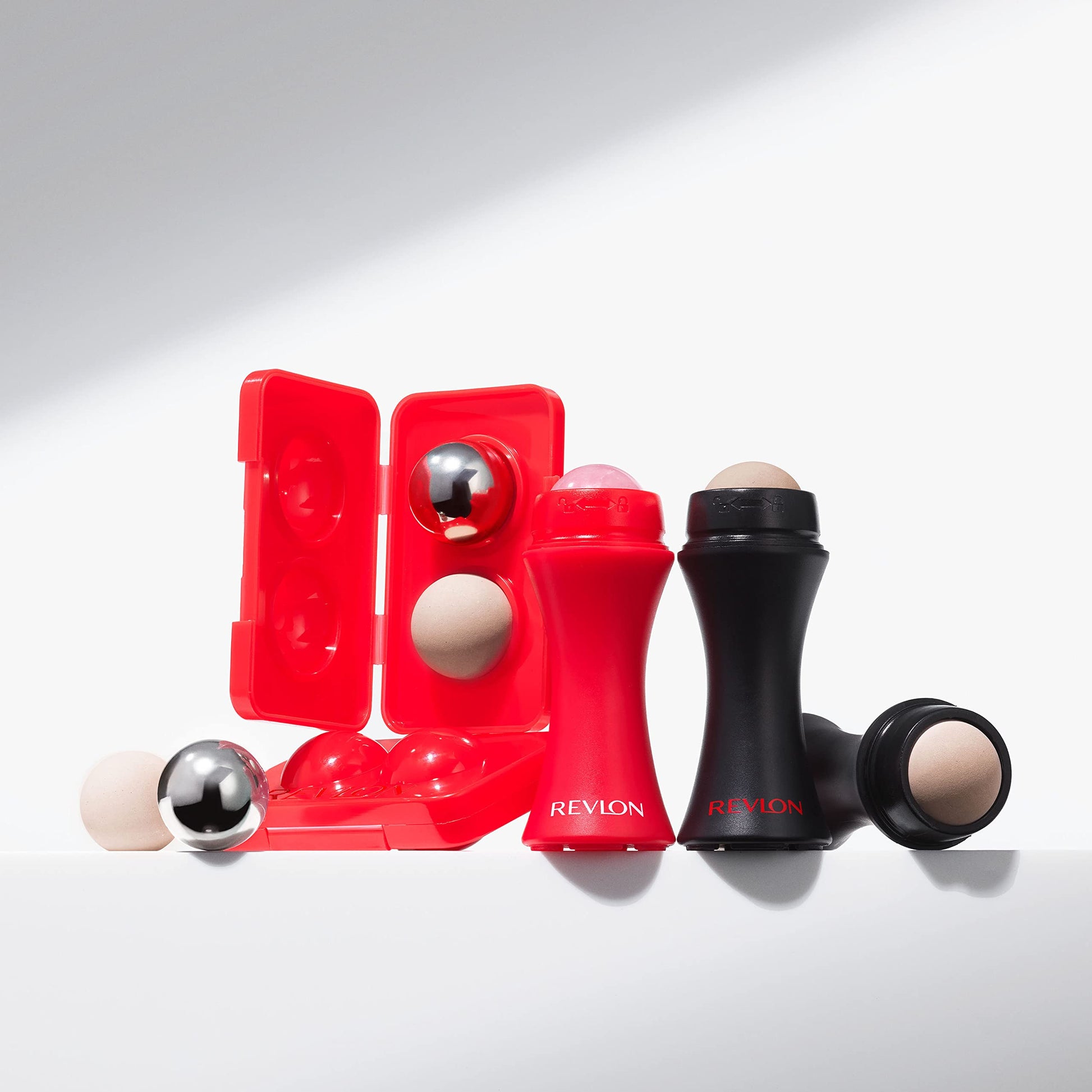 Revlon Oil Absorbing & Cooling Facial Roller Refill Pack with Stainless Steel & Lava Stones in Storage Case, Eco-Friendly, Easy to Clean, 1 count