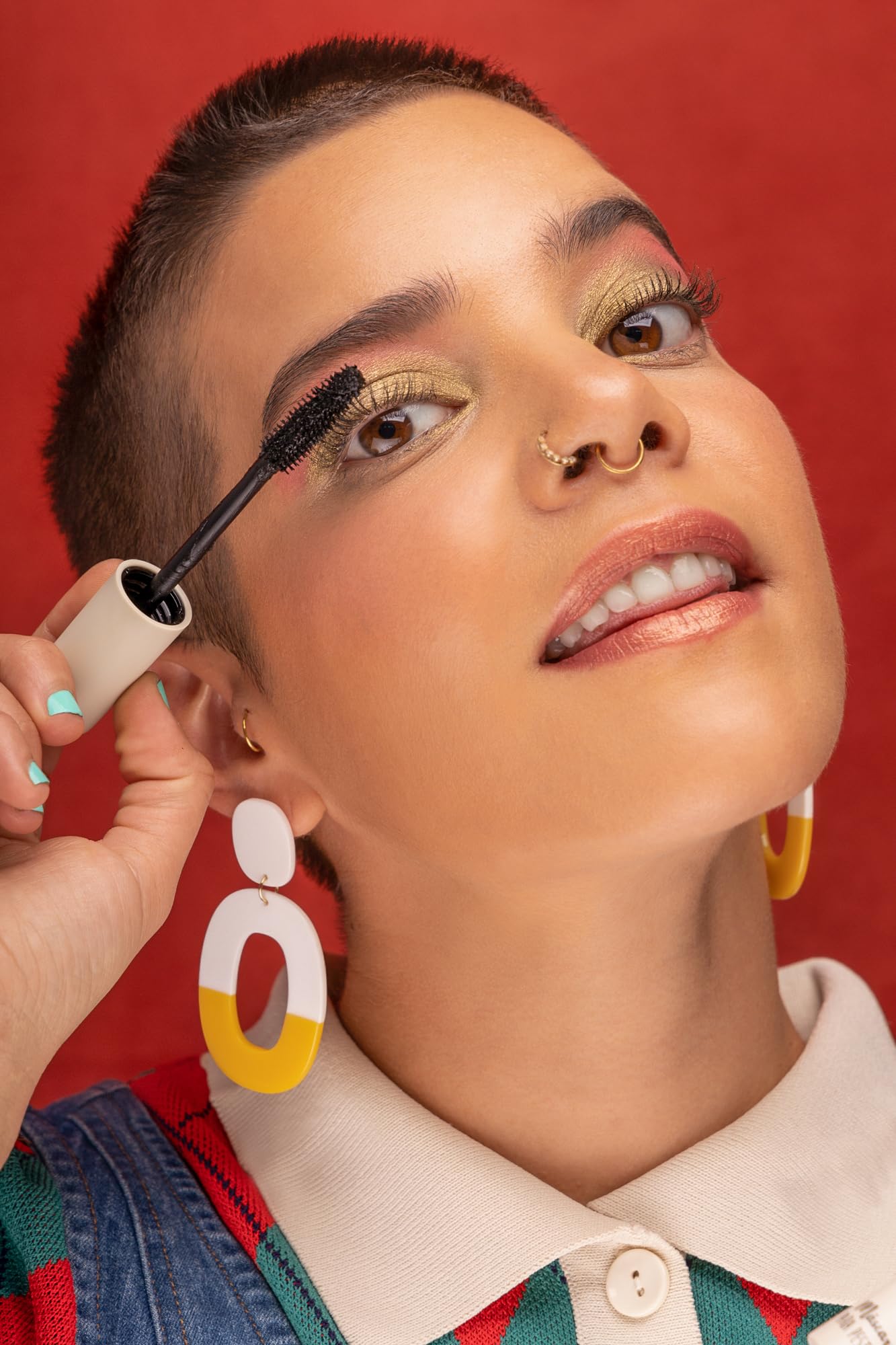 Republic Cosmetics Yuya Rimel - Mascara de pestañas - Enchinador de pestañas - Flash eyelash serum - Rimel Rizador de pestañas - Makeup - rimel - 10 aceites naturales - 10g