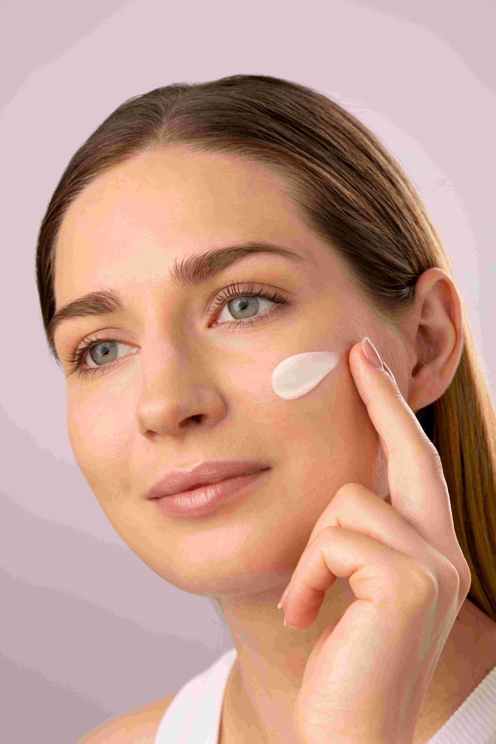 Sérum Medik8 Crystal Retinal con Vitamina A y Ácido Hialurónico para Rejuvenecer la Piel