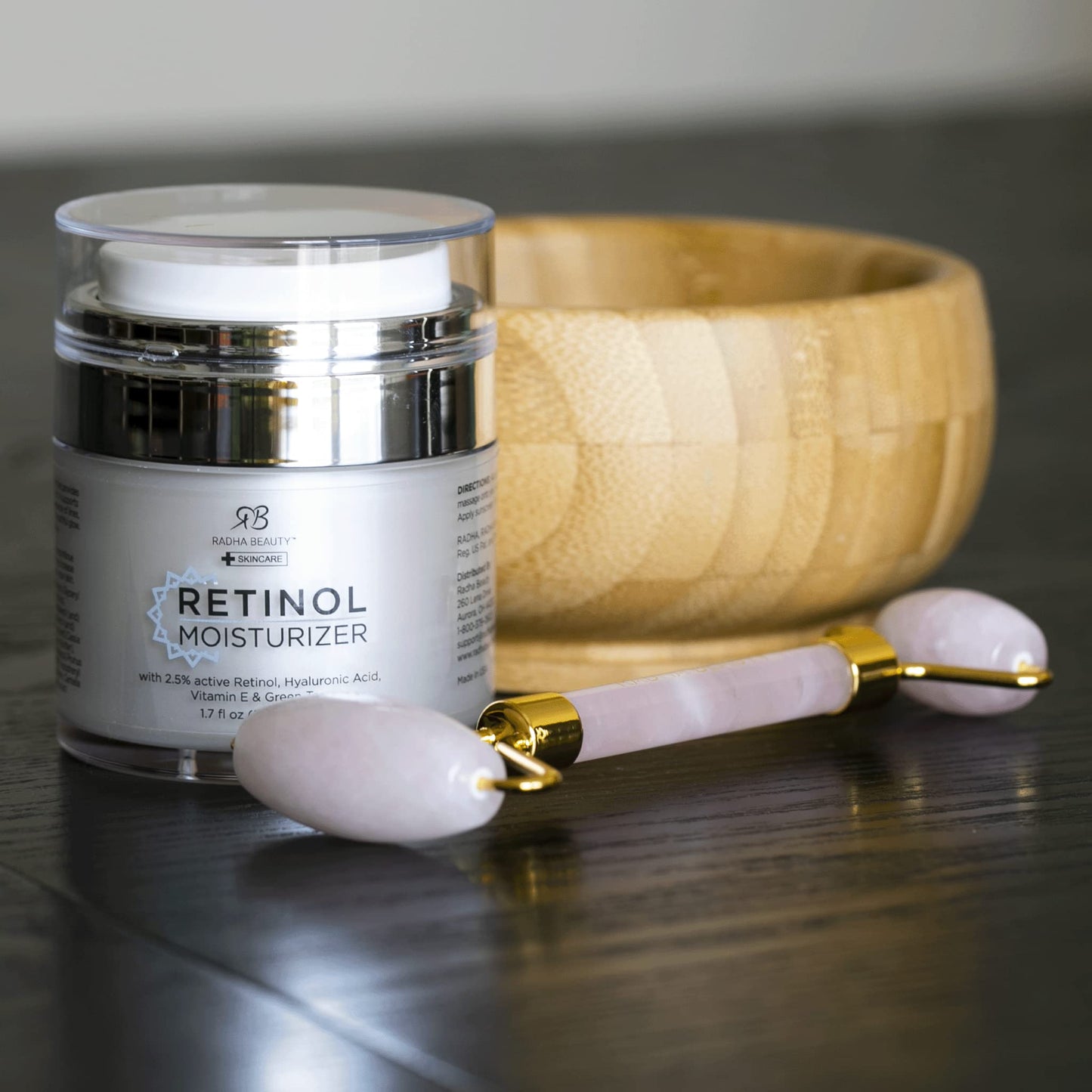 Radha Beauty Retinol Moisturizer Miracle Cream for Face - with Retinol, Hyaluronic Acid, Vitamin E and Green Tea. Best Night and Day Moisturizing Cream 1.7 fl oz.