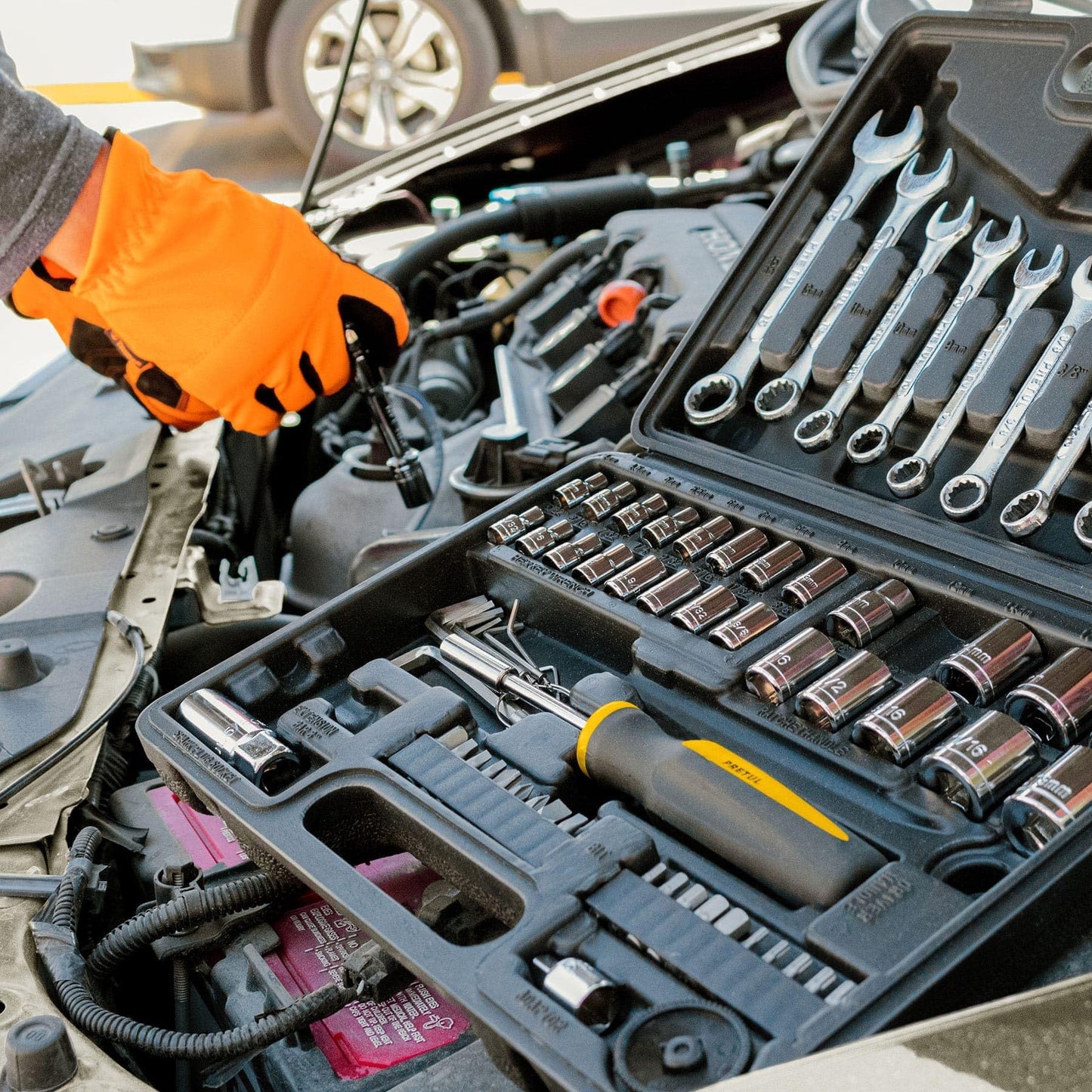 Juego de Herramienta Pretul 70 Piezas