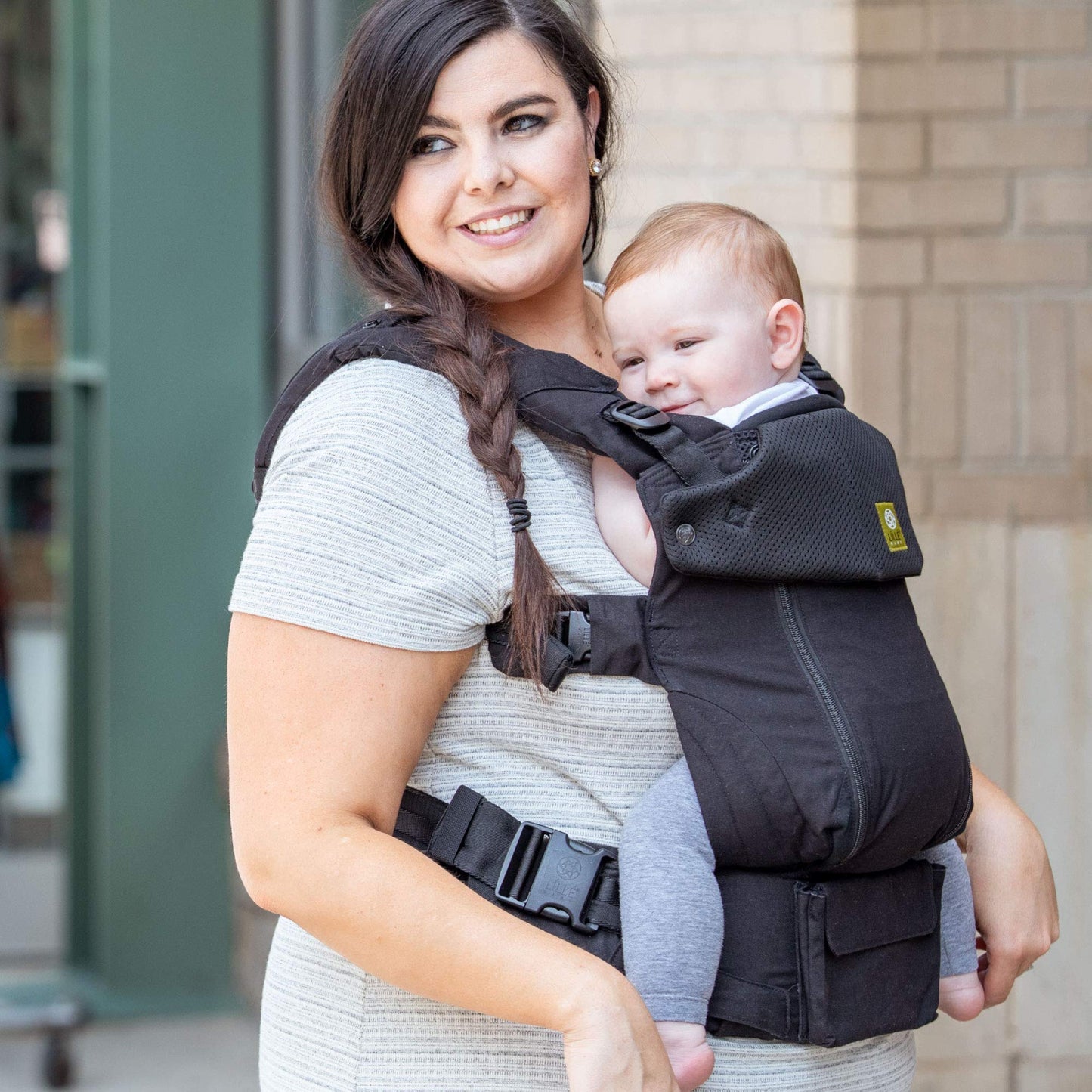 LILLEbaby Serenity All Seasons SIX-Position Ergonomic Baby & Child Carrier with Convertible Tote, Black - Cotton