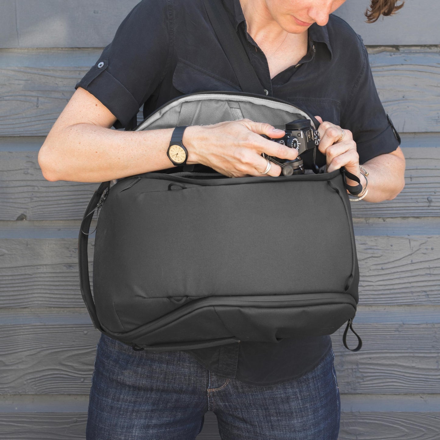 Mochila Peak Design Negra 15L para Computadora Portátil