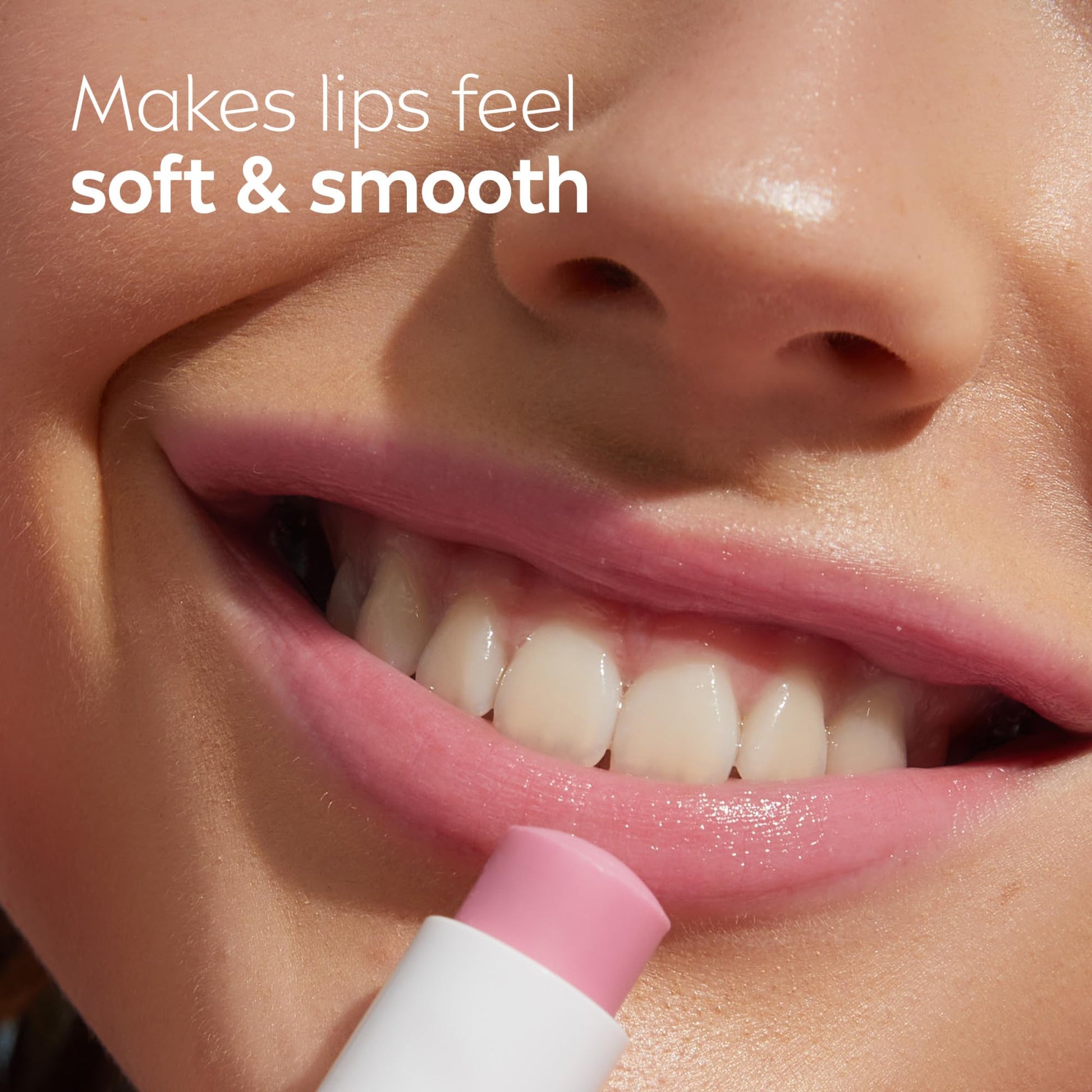 Bálsamo Labial NIVEA Shimmer Hidratante con Manteca de Karité y Aceite de Jojoba 4 Pack