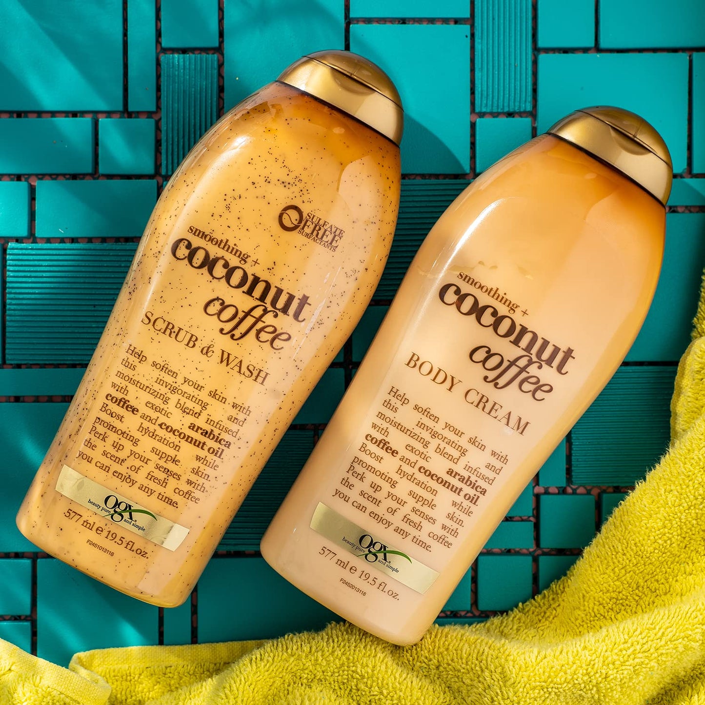 OGX, Crema Corporal, Smoothing + Coconut Coffee Body Cream, 577 ml + OGX, Jabón Exfoliante Corporal, Smoothing + Coconut Coffee Scrub & Wash, 577 ml