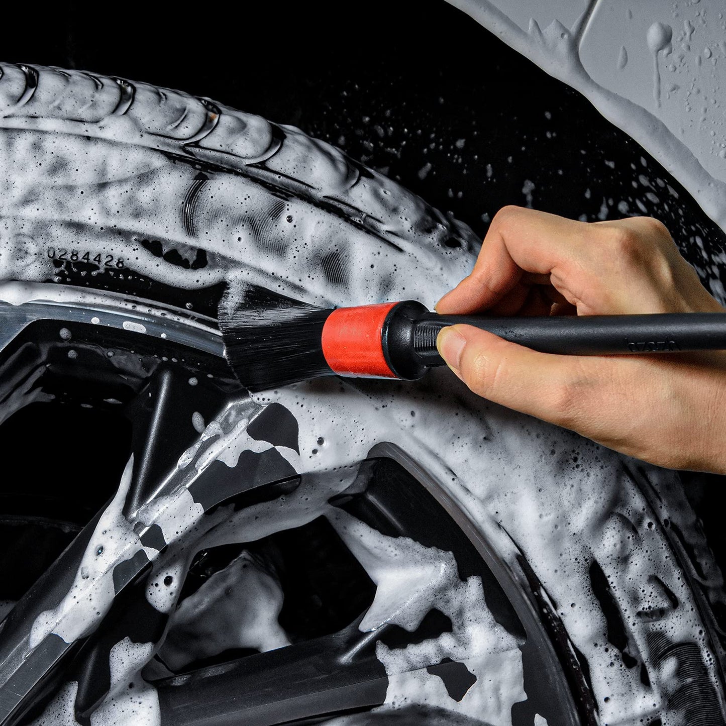 bzczh - Juego de 3 cepillos suaves para ruedas de limpieza, 1 cepillo para polvo sintético suave para llantas de coche, 1 cepillo para polvo de limpieza de mango largo y 1 cepillo para polvo de detalles de coche, rueda sucia limpia..