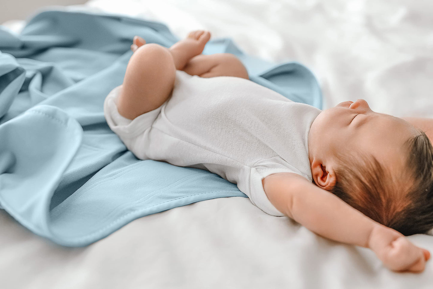 The Ollie Swaddle Nature Collection (Sky)