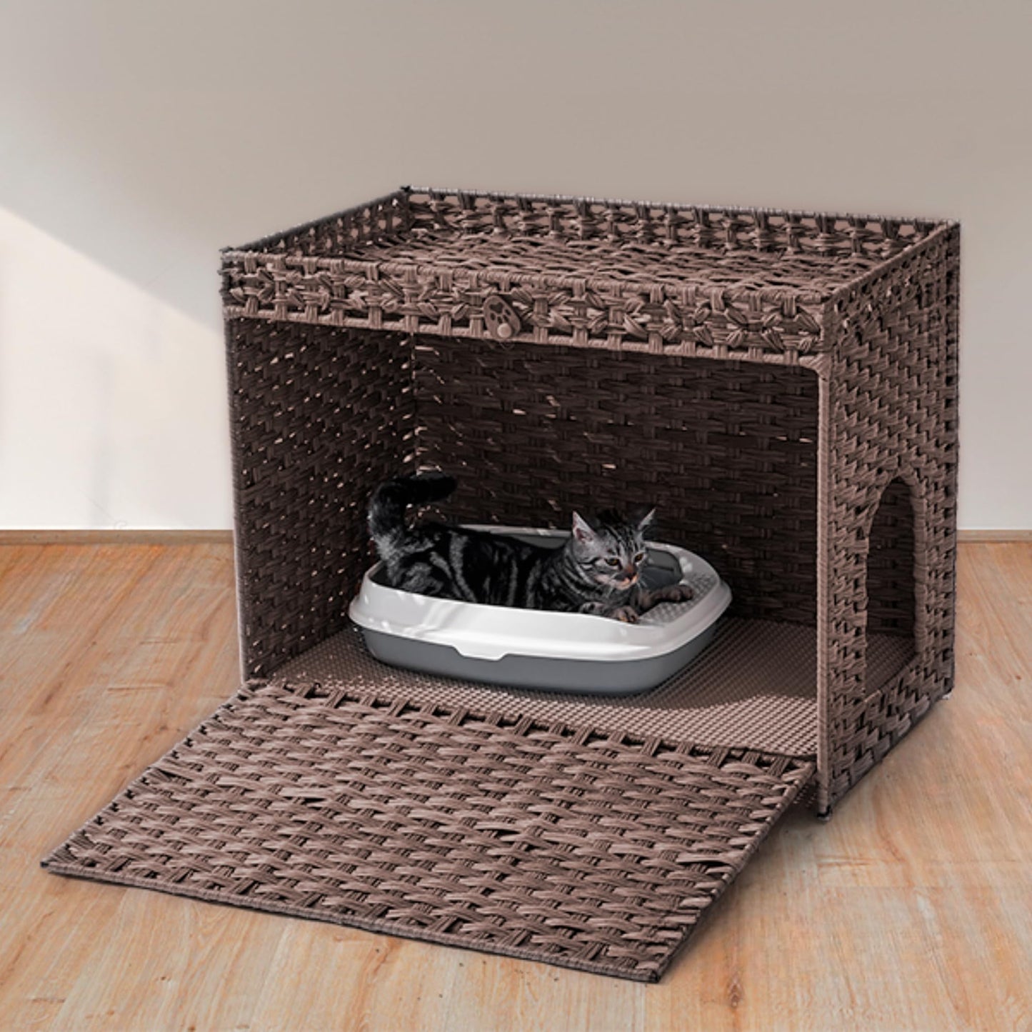 FABATO Arenero para Gato Grande Cerrado - Casa para Gatos Exterior - Puerta Lateral para tu Mascota - Mueble de Mimbre Ratán Tejido a Mano - Incluye Alfombrilla Suave (Marrón)