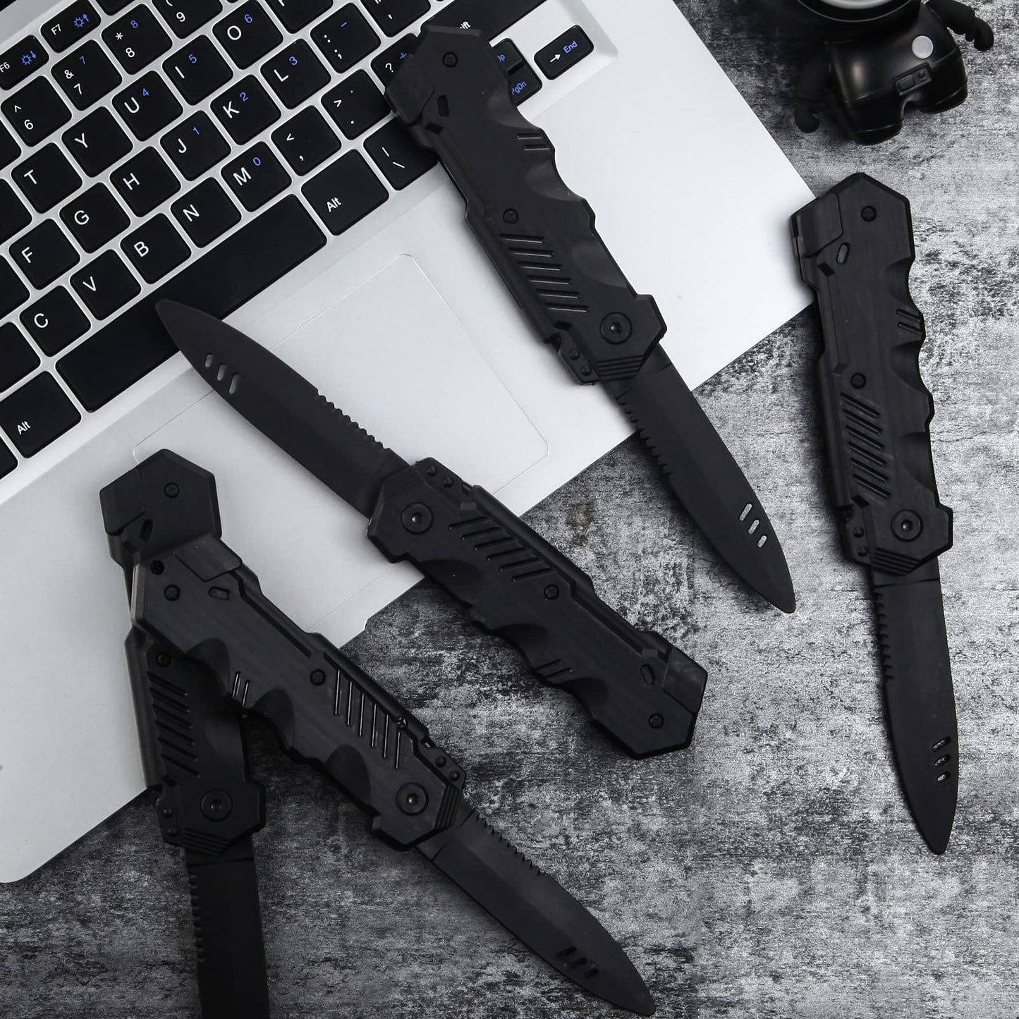 Juego de Cuchillos Retráctiles ZJoey Falsos de Plástico para Halloween 9 Unidades