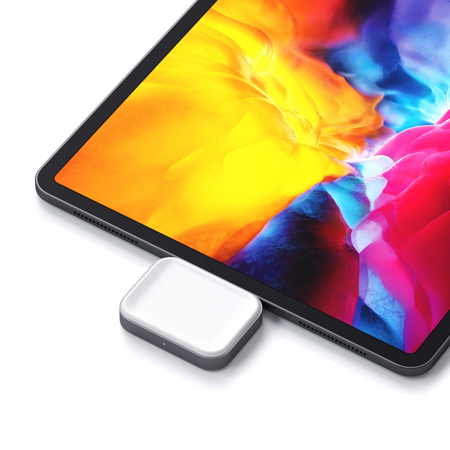 Dock de Carga Inalámbrica USB-C SATECHI Plata Compatible con Apple AirPods Pro y AirPods 3/2/1