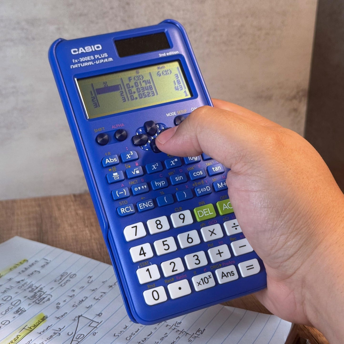Casio fx-300ES Plus 2ª edición - Calculadora científica estándar | 262 Funciones, visualización de Libros de Texto Natural℠ | Ideal para Escuela Secundaria, matemáticas de Secundaria, estadísticas y