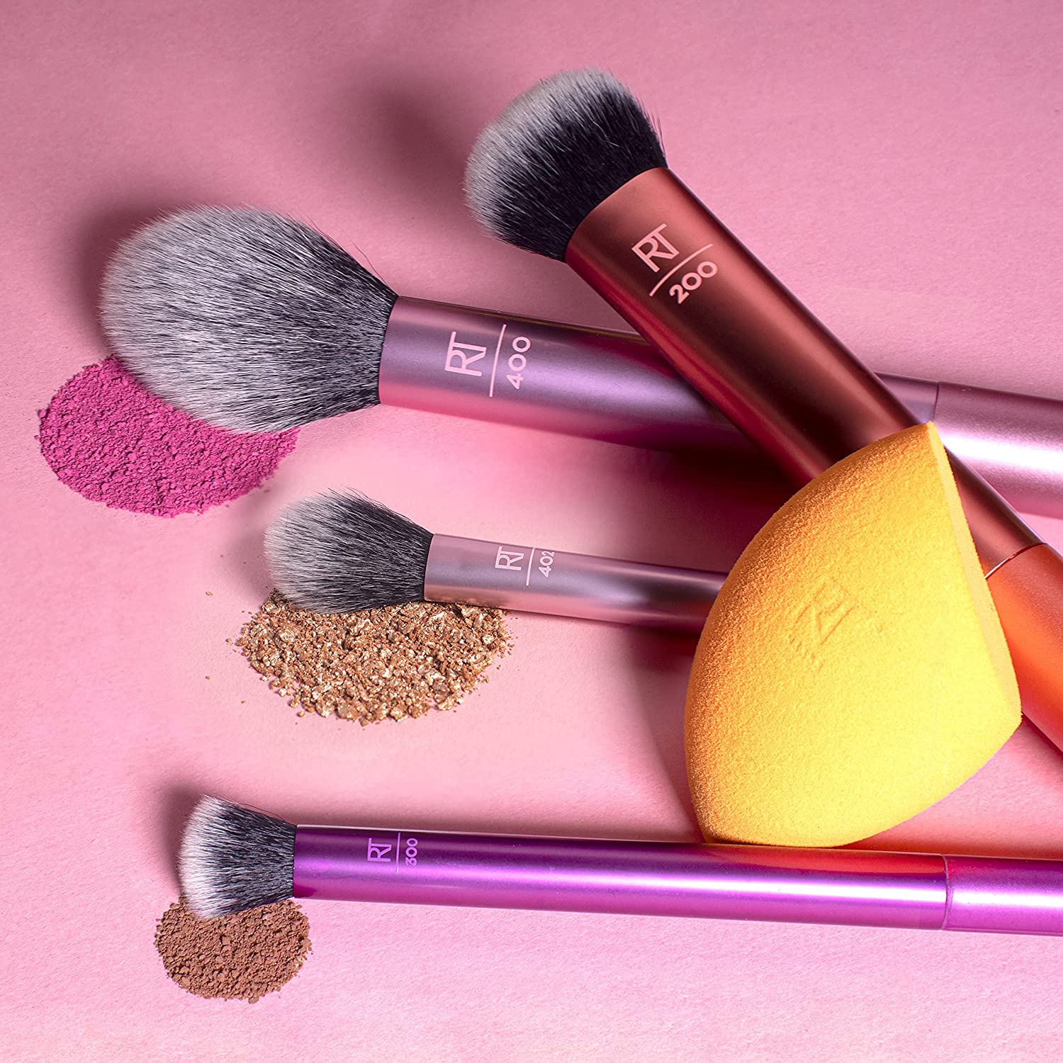 Real Techniques, Everyday Essentials, Set de Brochas de Maquillaje con Esponja Multifuncional, Kit de Accesorios Esenciales +, Dúo de Brochas de Maquillaje para Ojos