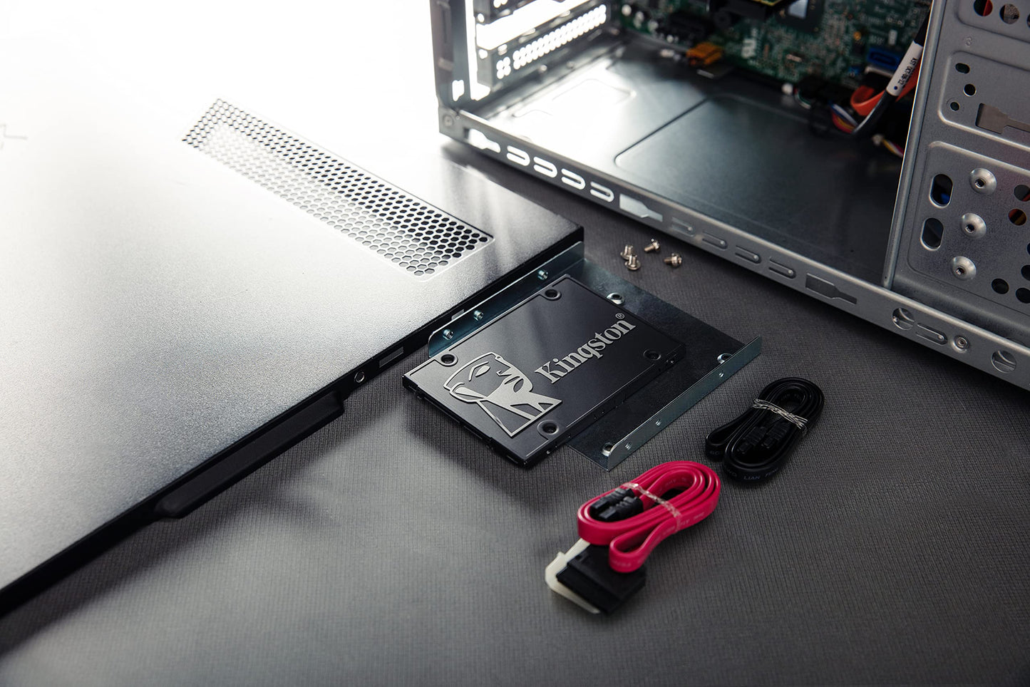 Kingston KC600 SSD SKC600/1024G interno SSD 2.5 pulgadas, SATA Rev 3.0, 3D TLC, XTS-AES cifrado de 256 bits