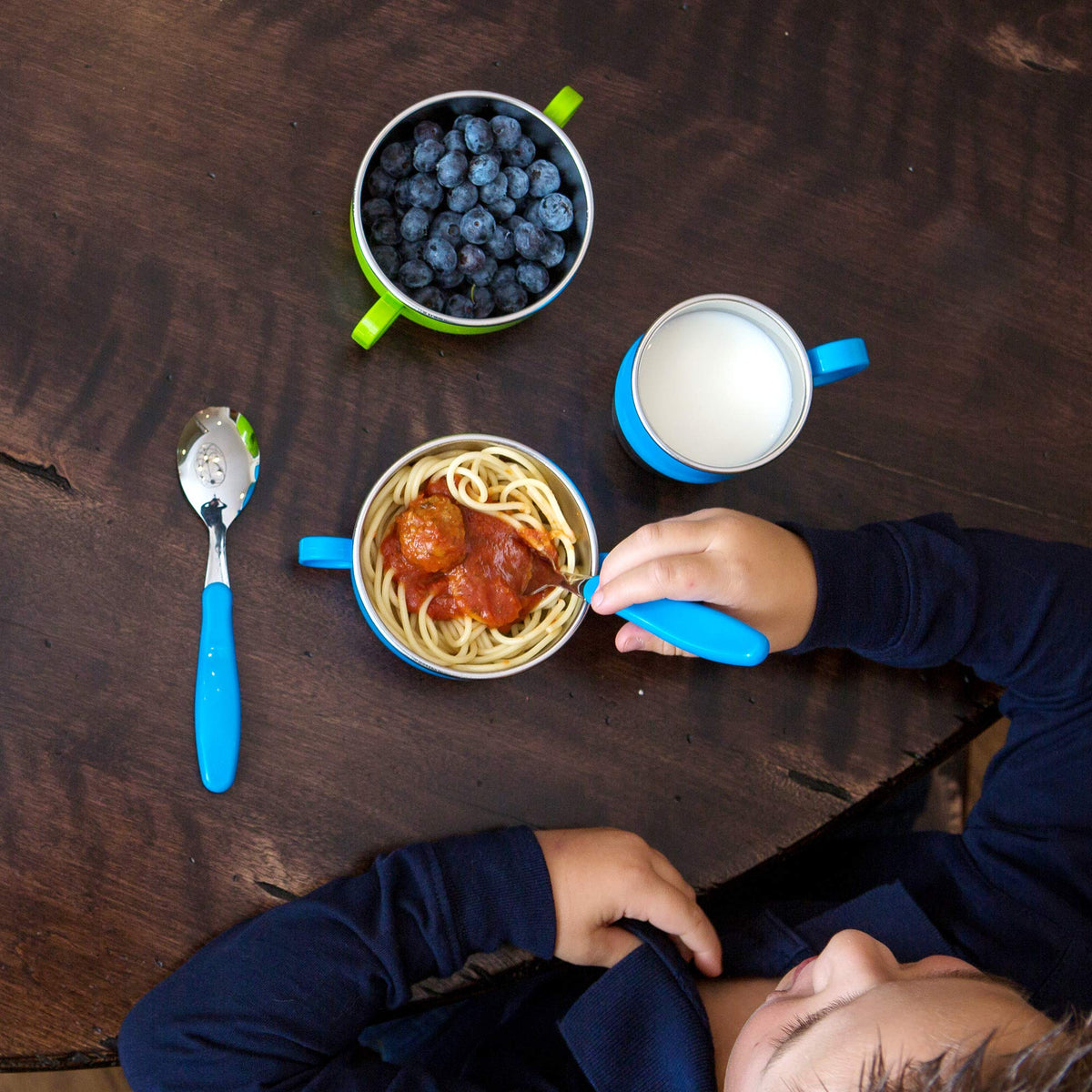 Innobaby Din Din Smart EZ Grip Cuchara y tenedor con funda de transporte, juego de utensilios para niños y niños, sin BPA (azul)