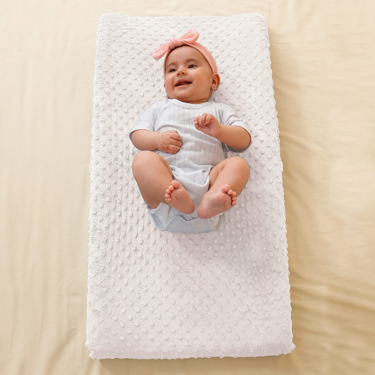 Funda para cambiador de bebé, súper suave de felpa para cambiar pañales para bebés y niños, ultra cómoda, segura para bebés, se adapta a almohadillas para orejas de 86.36 x 40.64 cm (beige)