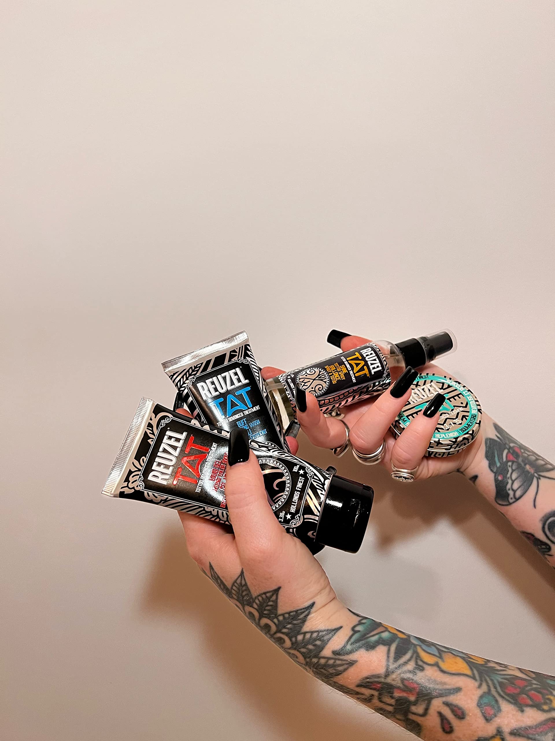 Exfoliante Corporal Reuzel Buff 100 ml Vigoriza Tatuajes Fórmula Vegana Sin Sulfatos ni Parabenos