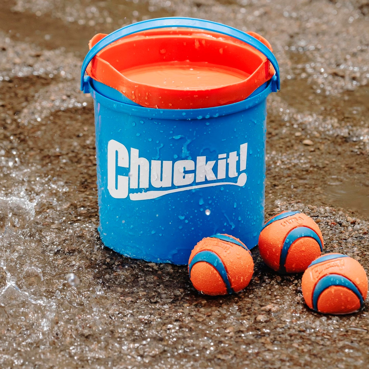 Chuckit! Cubo con Ultra Ball MD 8 Unidades