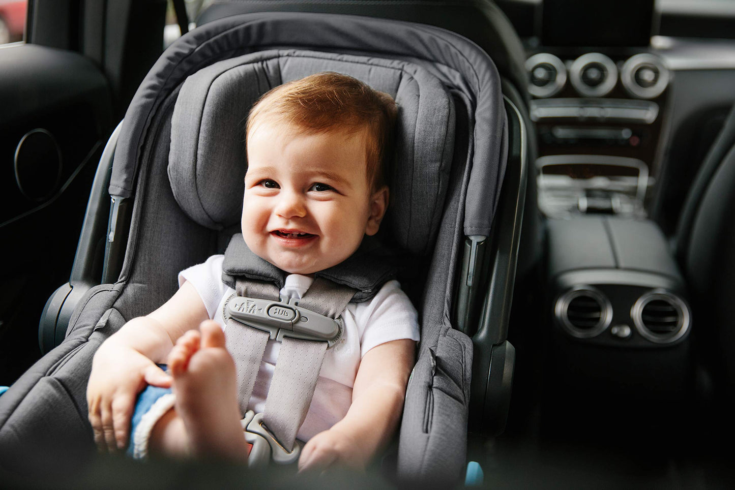 Asiento de Coche UPPAbaby para Niños Gris Estándar