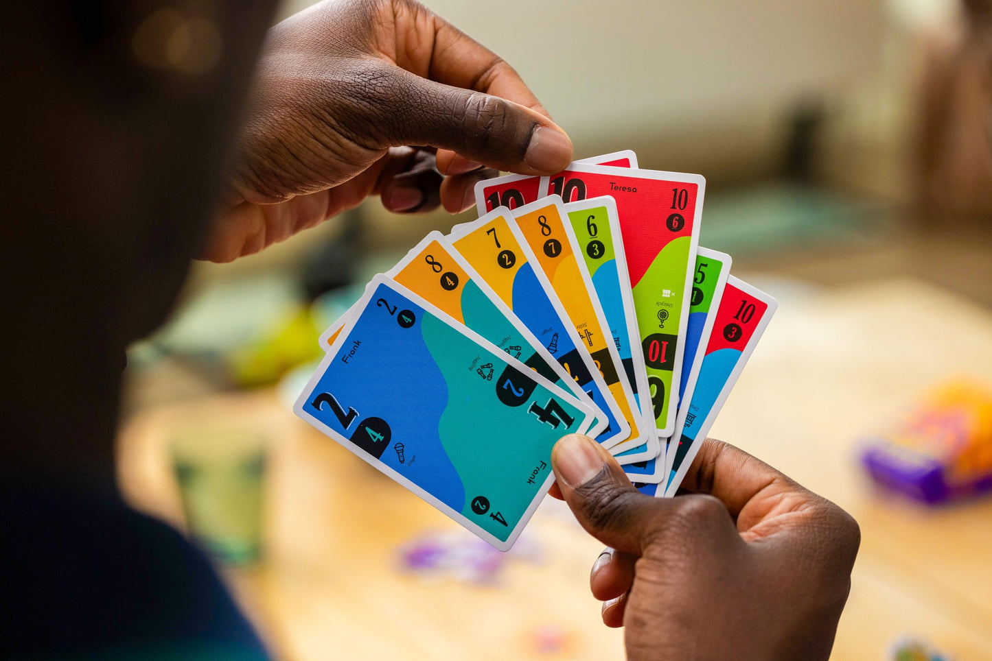 Juego de Cartas Oink Games Scout estratégico portátil