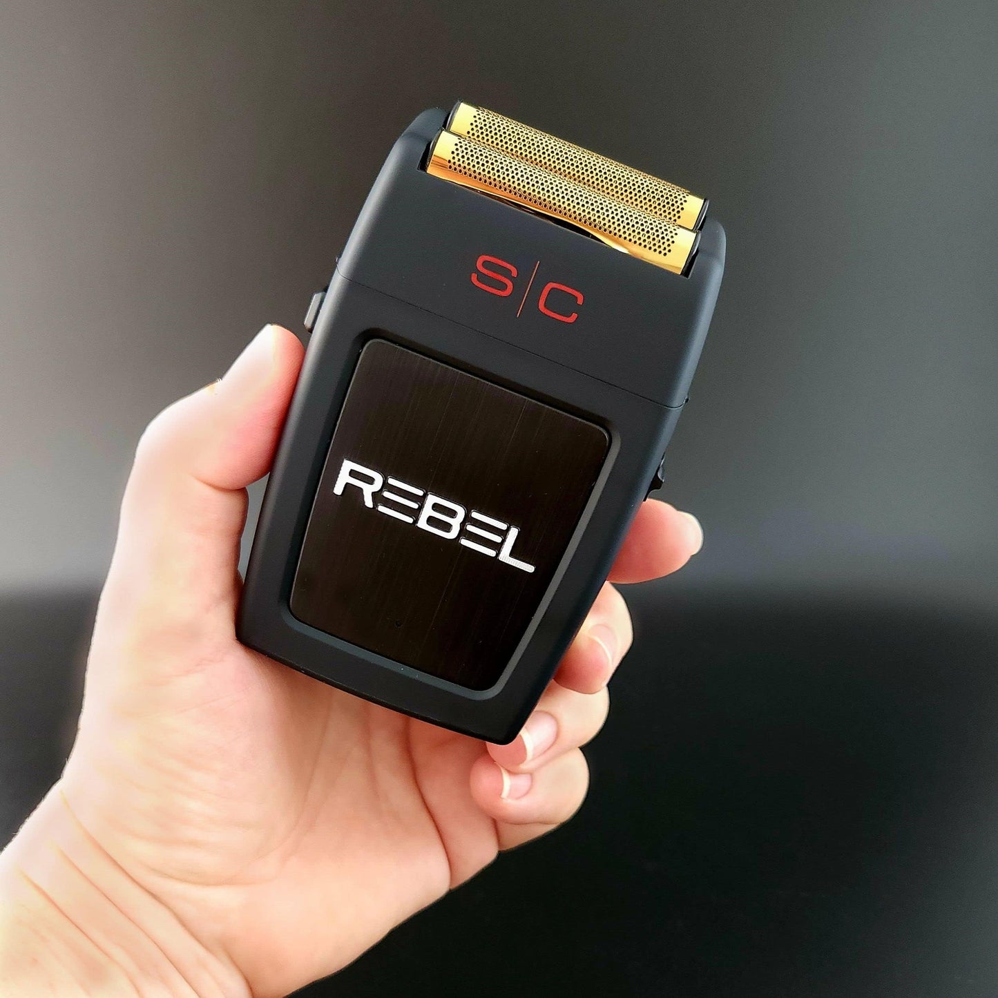 Afeitadora eléctrica profesional para hombres Stylecraft Rebel, función de bloqueo para viajes, pantalla LCD, negra