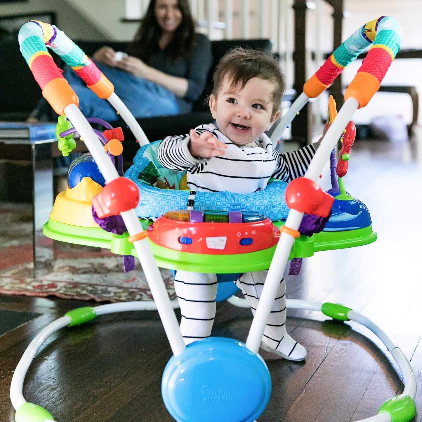 Baby Einstein 60184 Neighborhood Friends Special Edition - Saltador Musical de Actividades para Niños Mayaores de 6 Meses y un Peso de Hasta 11.34 kg (25 lb), Unisex, Multicolor, 30.5" x 33" x 29