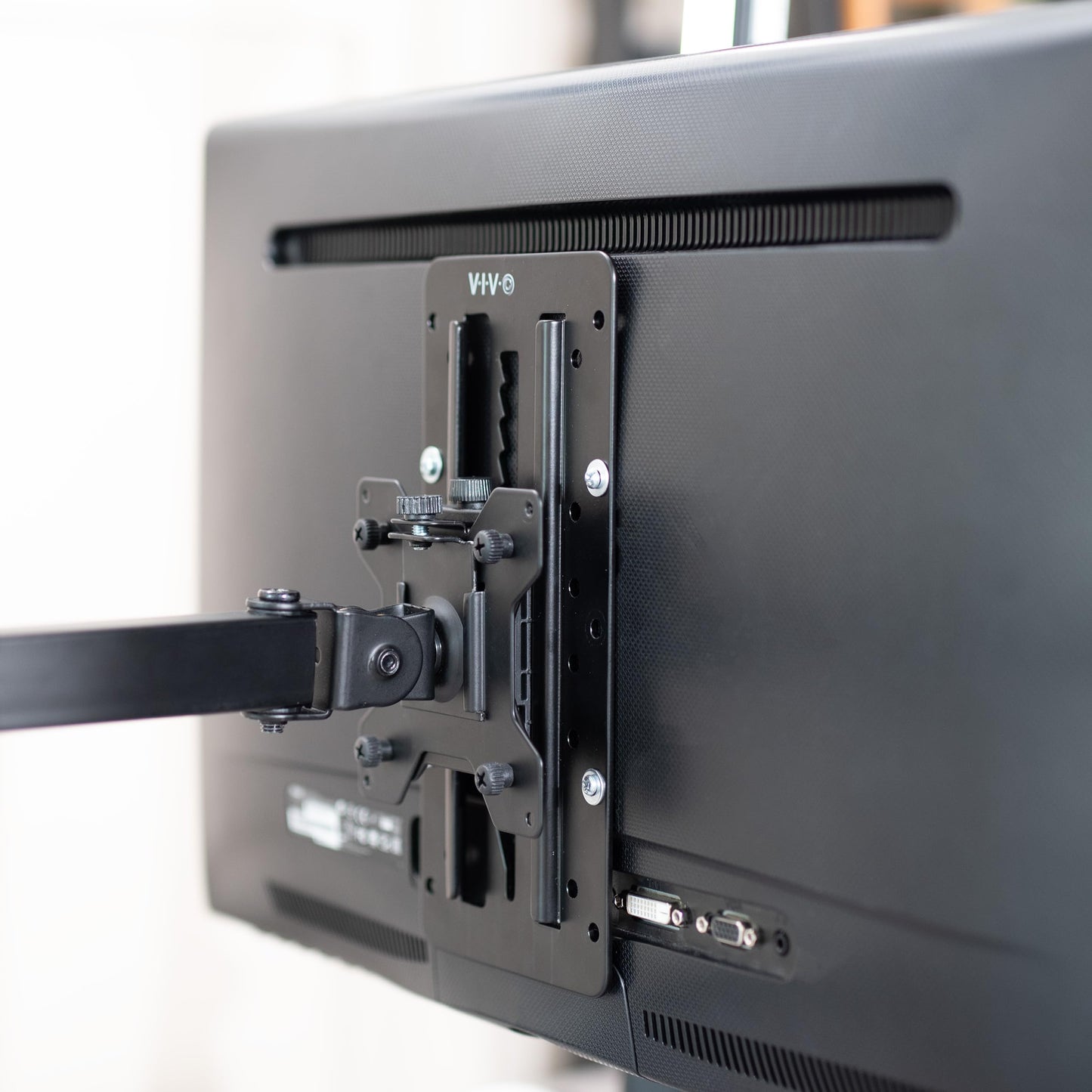 Adaptador VESA Vivo Negro de Altura Ajustable para Monitor Individual de 13 a 27 Pulgadas