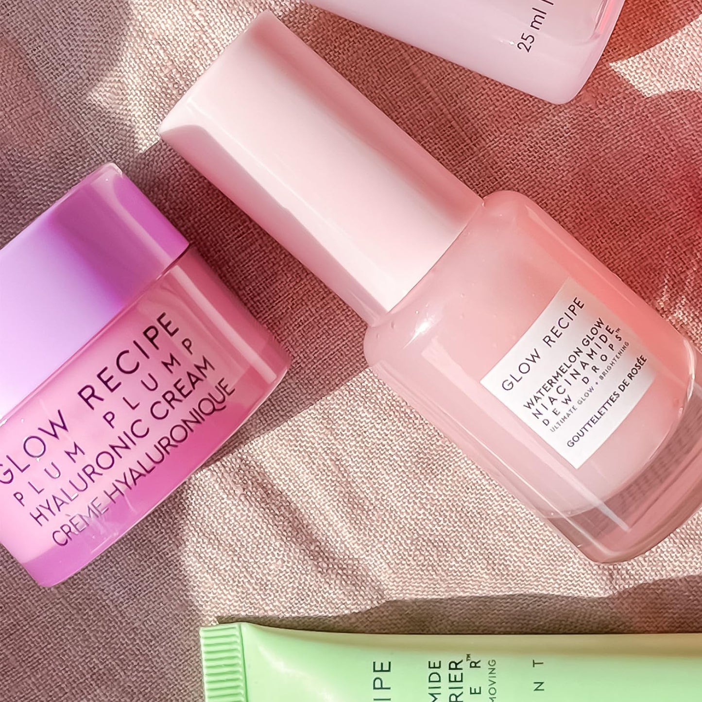 Glow Recipe- Kit de cuidado de la piel Fruit Babies: set de regalo con limpiador facial con ceramidas + tónico con BHA + crema para ojos con vitamina C