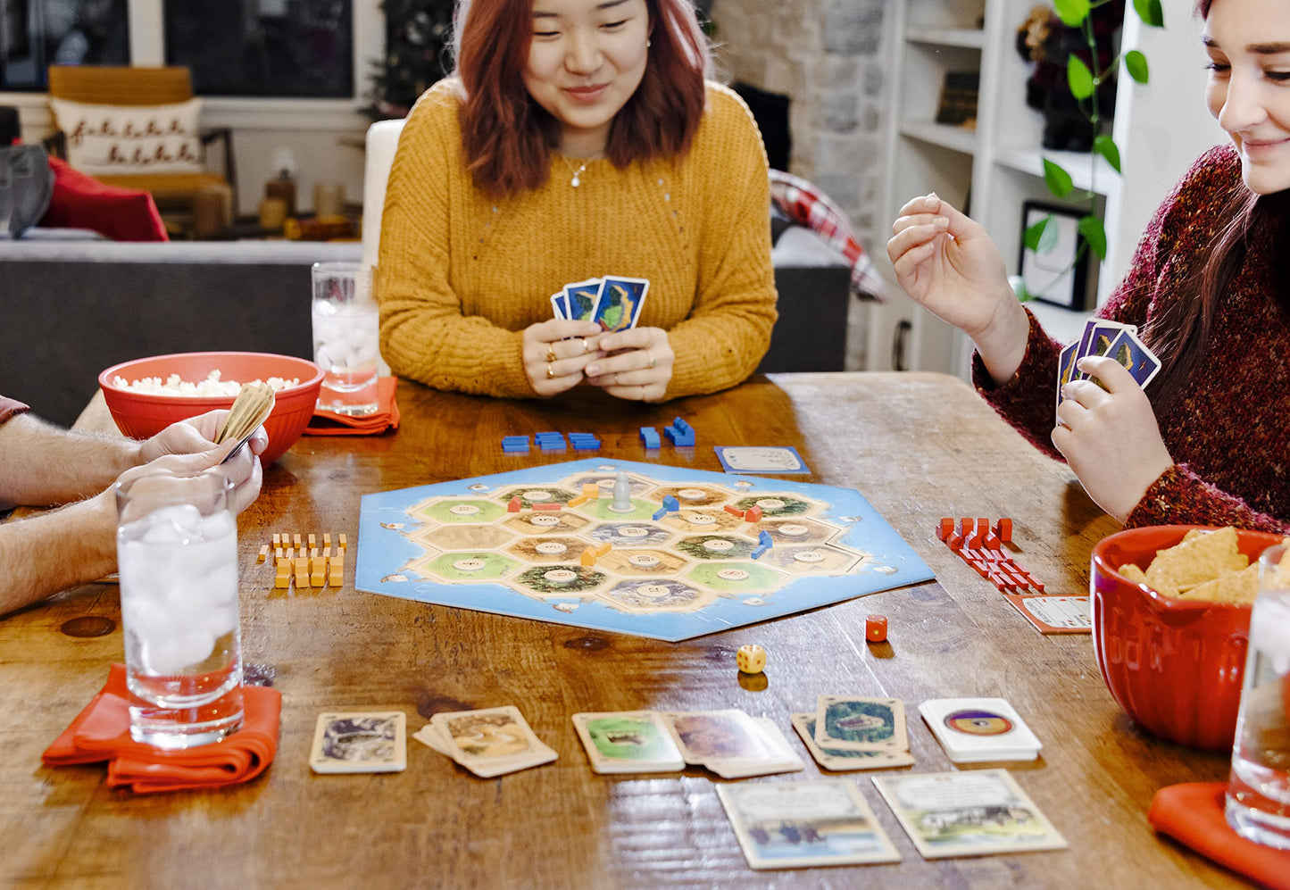 CATAN Junta Juego de Mesa - 3-4 Jugadores, 12 Años en Adelante, Estrategia