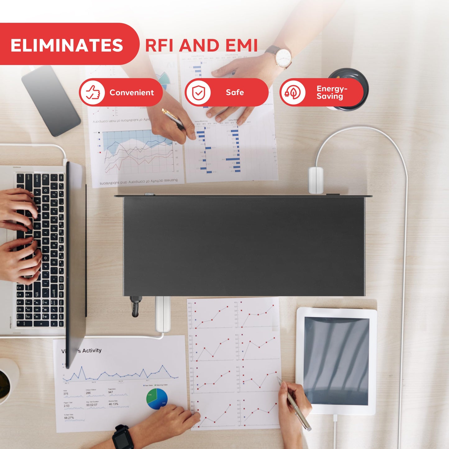 Tira de Alimentación Pyle Negro con Protector de Sobretensión y 9 Tomas Montaje en Rack