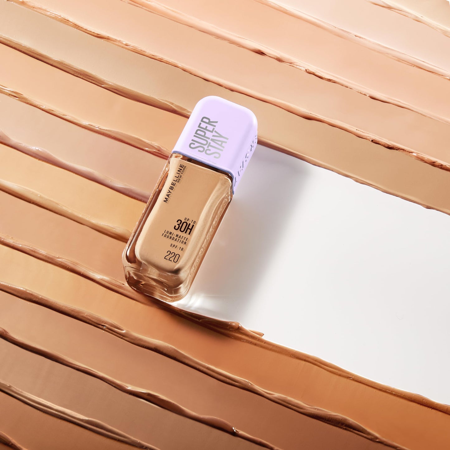 Base de maquillaje Superstay Lumi Matte 110 de Maybelline NY