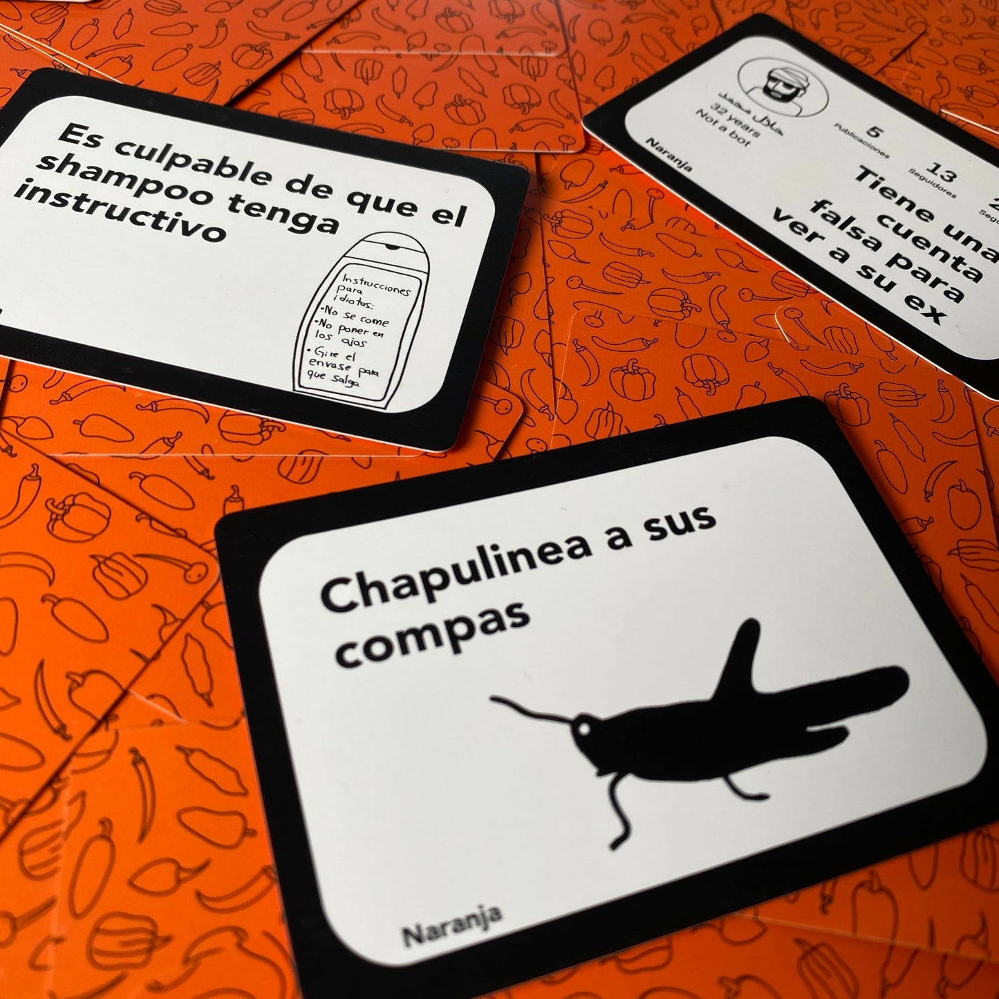 Al Chile | Ideotas | Juego de Mesa para Balconear a Tus Amigos y Decir la Neta | Juego de Señalar | Chilitos | Fiestas y Reuniones