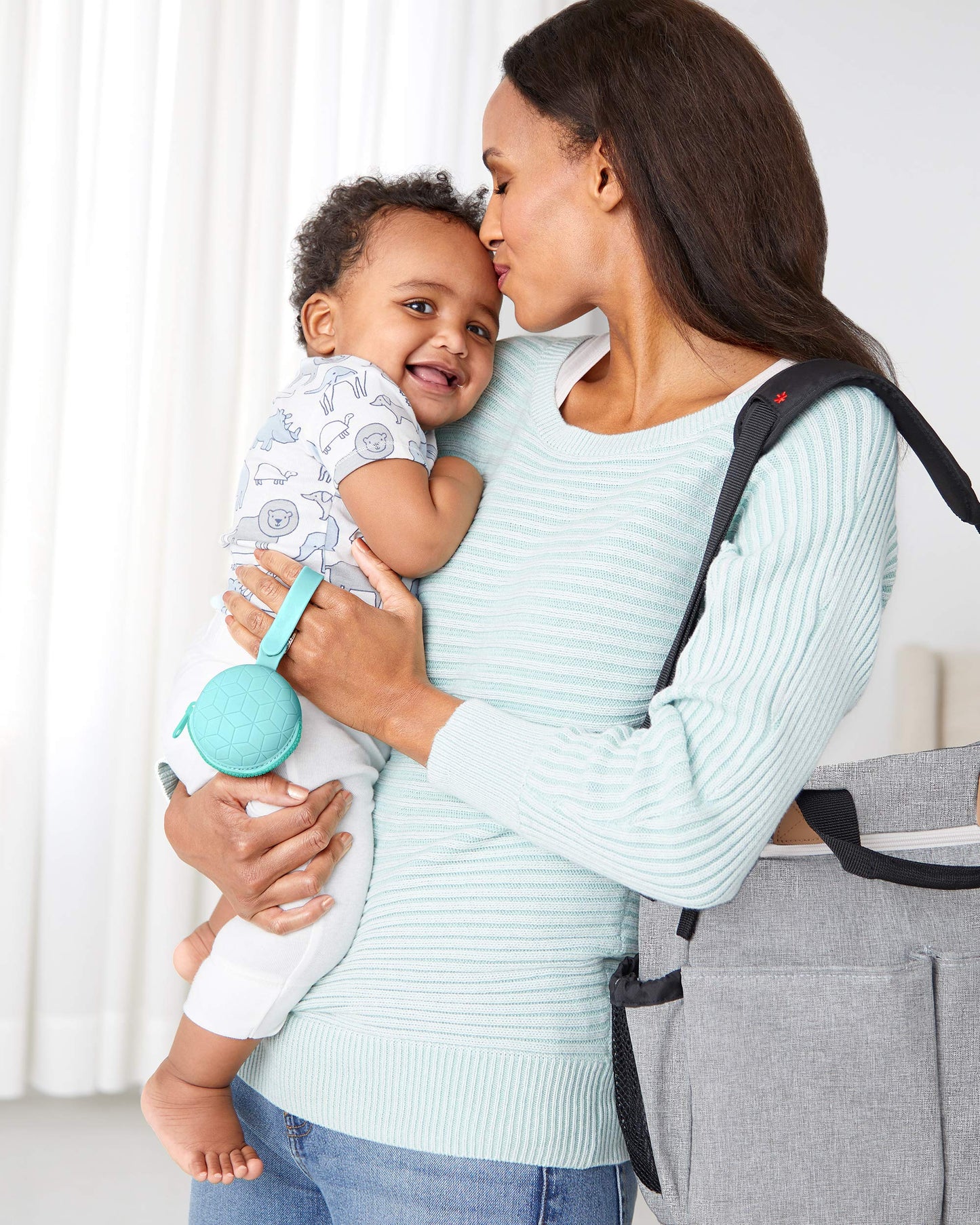 Sostenedor de Chupetes Skip Hop Azulado con Forro Antimicrobiano