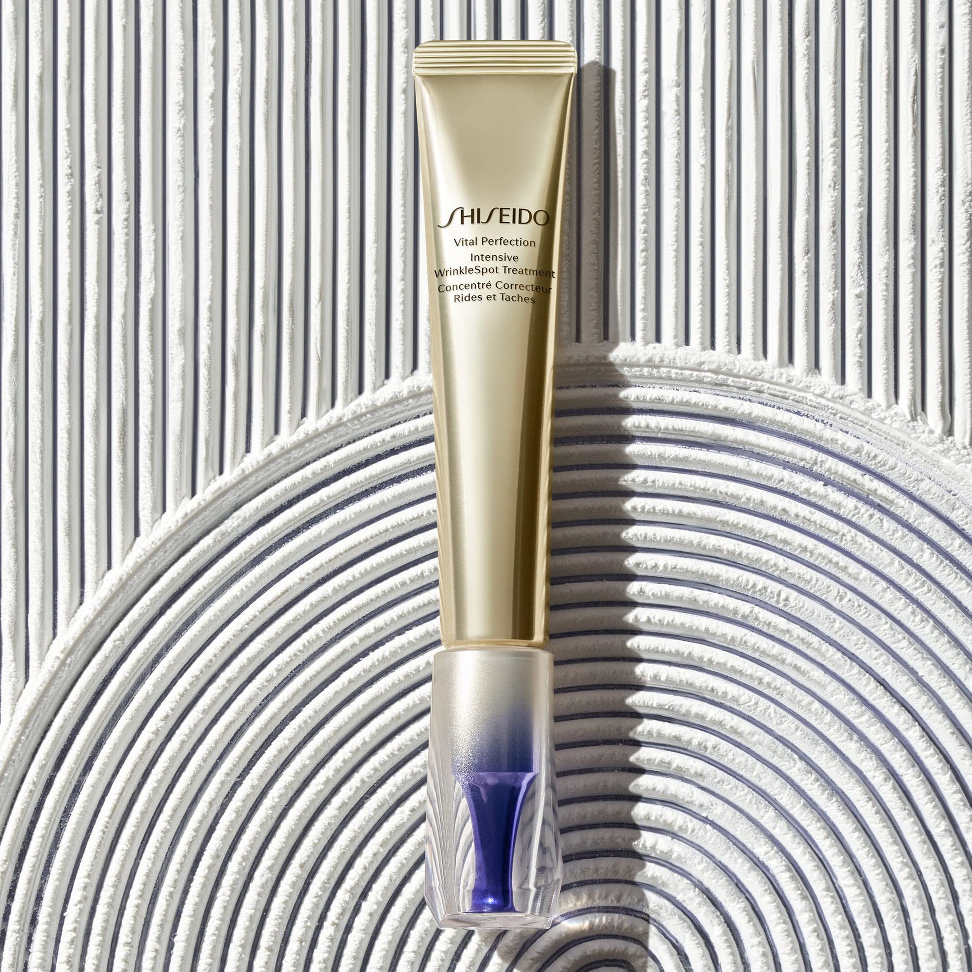 Tratamiento Antimanchas y Arrugas Shiseido Vital Perfection Mujer