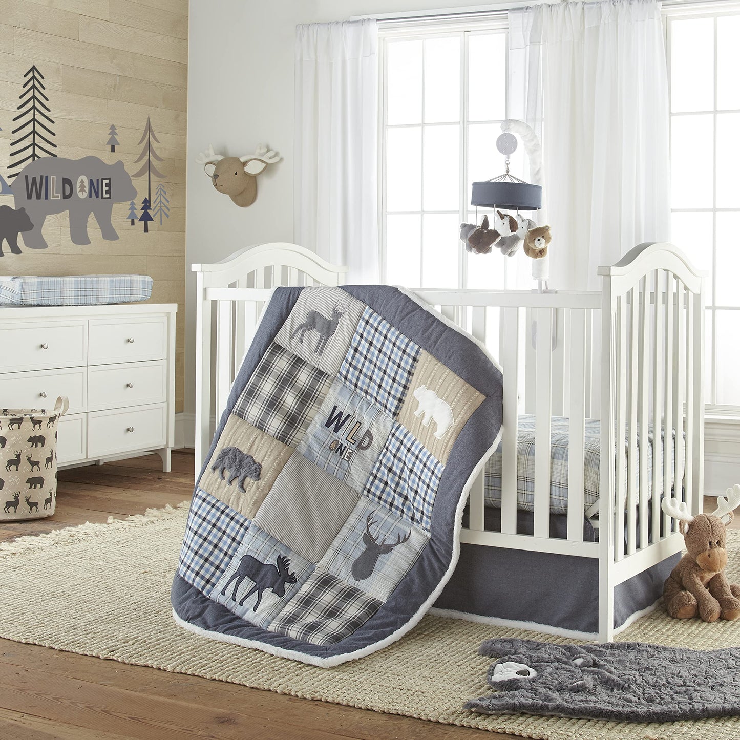 Levtex Baby - Cesta para guardería Logan - Cesta redonda de tela para almacenamiento - Osos y ciervos, color gris pardo y negro, accesorios para guardería, tamaño: 14 x 19 pulgadas.