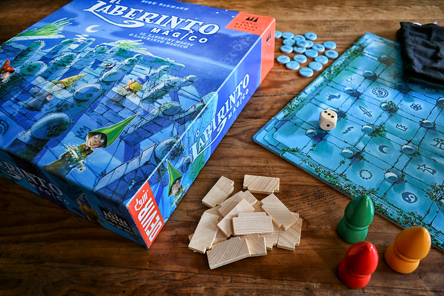 Devir - Laberinto Mágico Juego de Estrategia, 6+ Años, Multicolor, 8436017220018