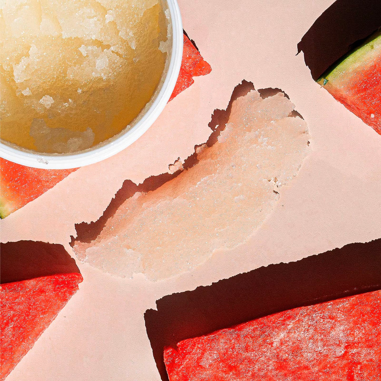 RAW SUGAR, Exfoliante Corporal Reparador a Base de Azúcar, Hidrata la Piel, con Sandía y Menta Fresca, Prensado en Frío, Vegano, Libre de Sulfatos y Parabenos, 425 g