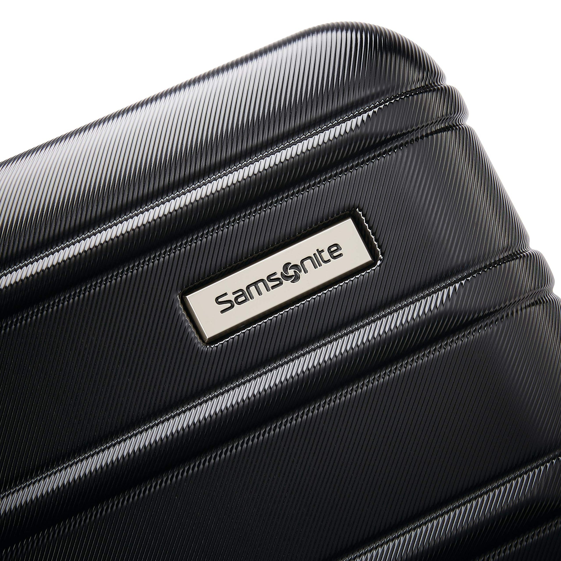 Juego de Maletas Samsonite Negro Omni 2 Expandibles con Ruedas Giratorias