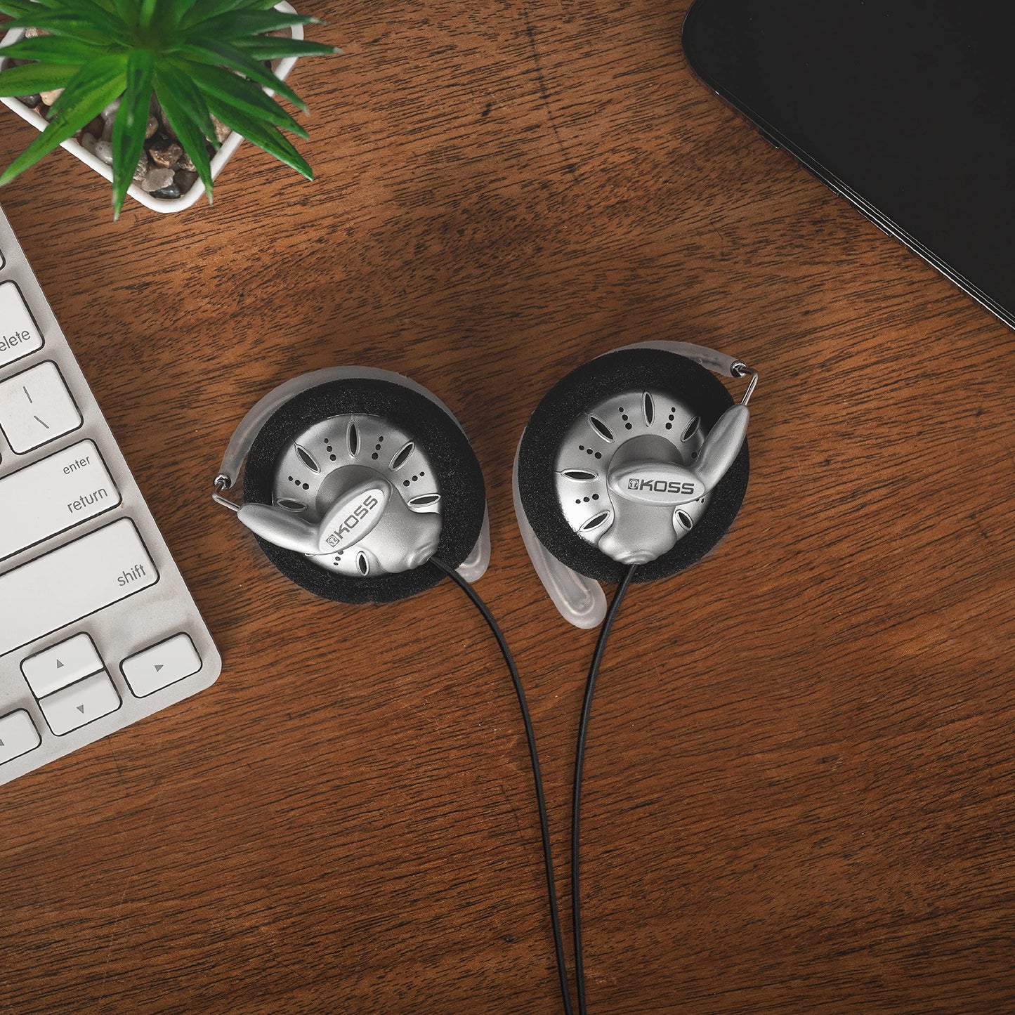 Koss KSC75 Portable Stereophone Headphones