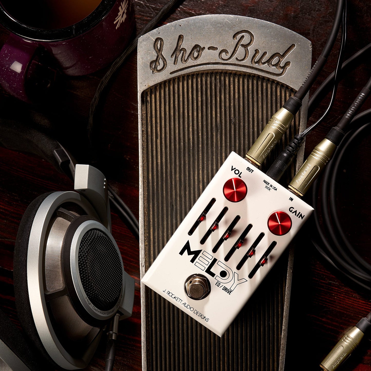 Pedal de Efectos de Guitarra J. Rockett Audio Designs Q Series Melody Overdrive y Ecualizador 6 Bandas