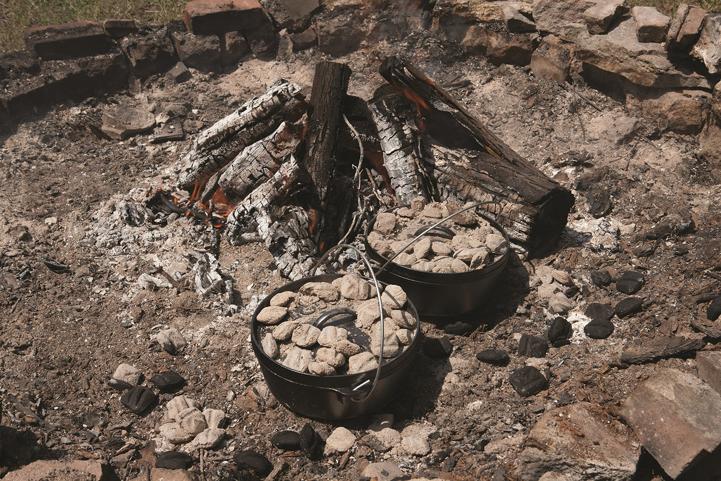 Lodge Camp Dutch Oven Lid Lifter
