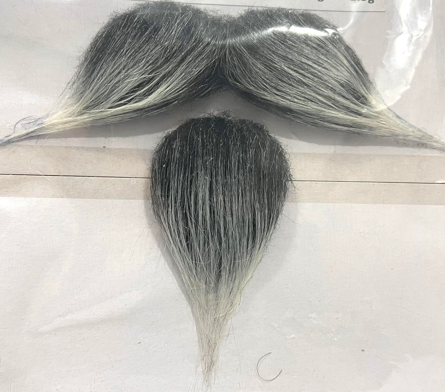Napoleón III realista imperial bigote y barba de cabra, disfraz autoadhesivo para cabello facial (gris oscuro)