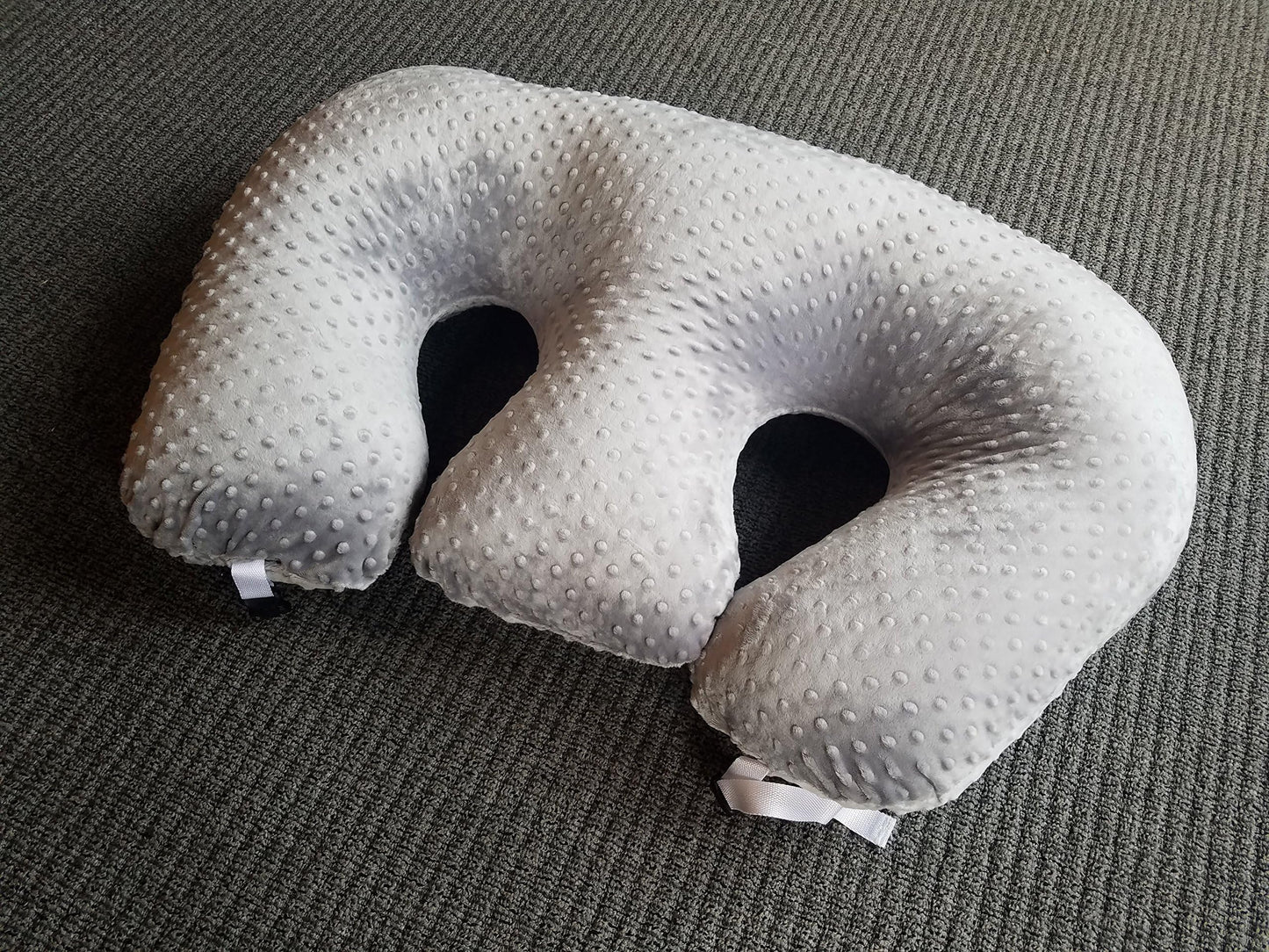 Twin Z Pillow + 1 Blue & Silver Deco Cover + FREE Travel Bag