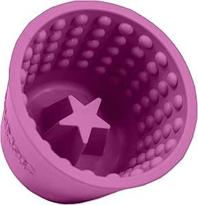 LICKIMAT Yoggie Pot - Distracción, diversión y enriquecimiento Dispensador de goma de larga duración para todos los tamaños de perros y alimentador lento para perros pequeños. The Newest LickiMat