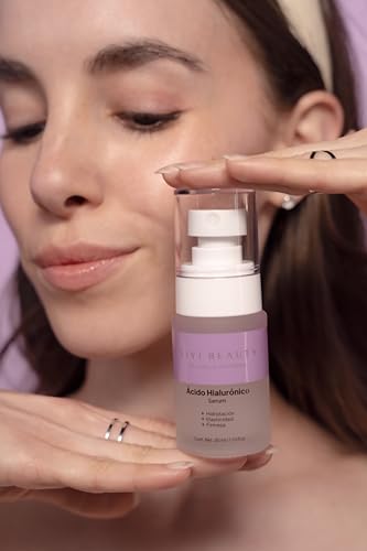 YIYI Beauty by Lesslie Polinesia Suero Facial Ácido Hialuronico compuesto de 8 formas de Ácido Hialurónico con diferentes propiedades de hidratación y retención de agua que penetran en las distintas capas de la piel. Fórmula enriquecida con Provitamina B5