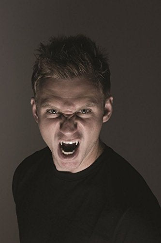 Forum Novelties Retractable Vampire Fangs Adult