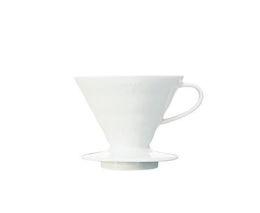 Hario V60 - Cafetera de cerámica para verter sobre cono tamaño 02, color blanco
