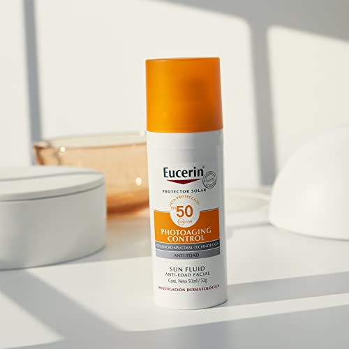 Protector Solar Facial Eucerin Sun anti Edad con Ácido Hialurónico FPS 50+